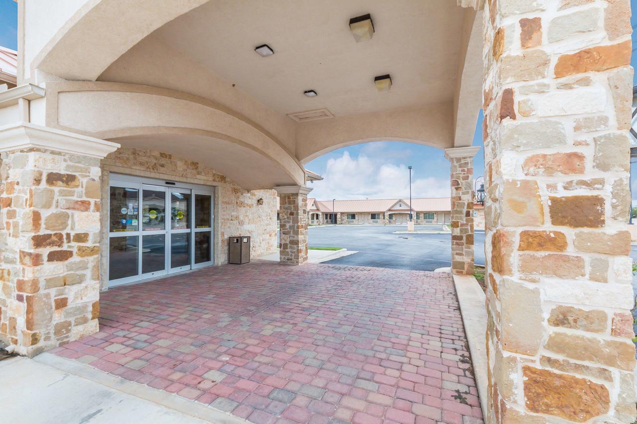 Motel 6 Floresville Exterior foto